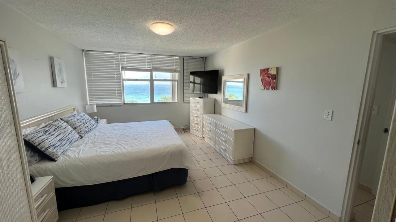 Ocean Front 2 Bedroom & Bath In Isla Verde San Juan Exteriér fotografie