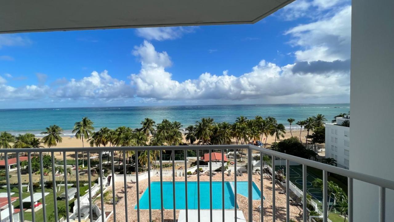 Ocean Front 2 Bedroom & Bath In Isla Verde San Juan Exteriér fotografie